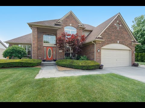 39345 Canterbury, Harrison Twp, MI home video tour