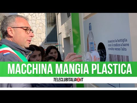 Casoria: inaugurata dai bambini la macchina mangia plastica