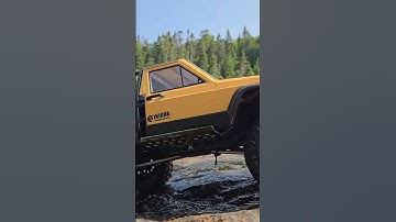 Hardbody Honcho style #injora.Axial Scx10 Just a peaceful feeling. #axialscx10