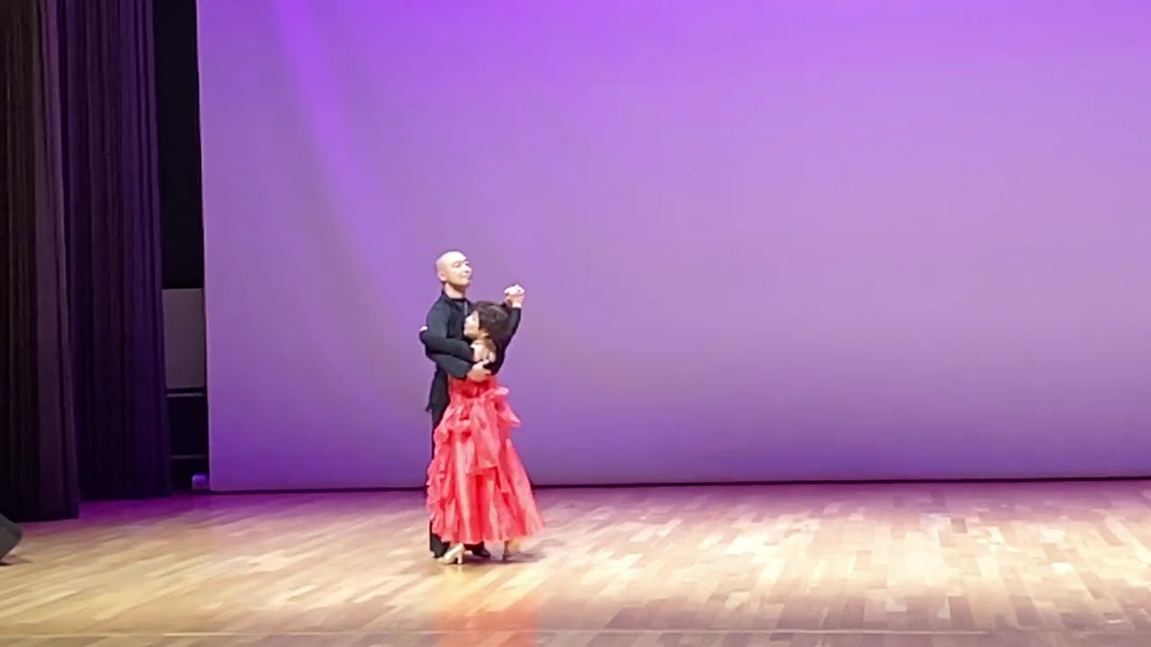 初級クラス閉講を乗り越え、個人レッスンで磨いた演技力。ふわふわダンスフェスで迎えた卒業の一舞。積み重ねた想いが溢れる瞬間を、そしてまた戻ってきてくださいね