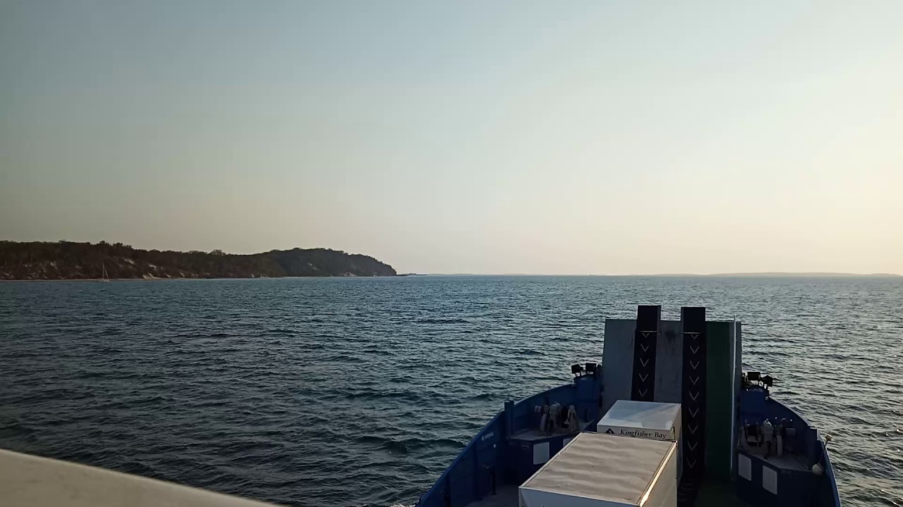 Kingfisher Bay to River Heads