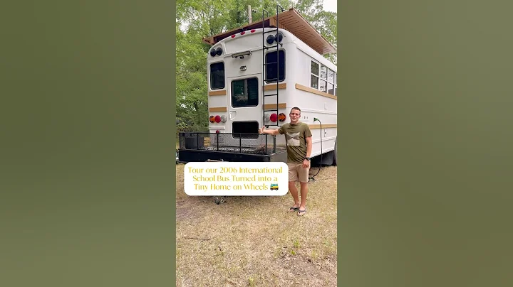 ‼️Warning this tour might make you want to quit your job and buy a bus😉🚌  #buslife #skoolie #tour