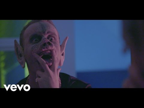 Ude Af Kontrol - Lækker Krop Grimt Fjæs