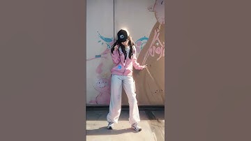 Dance Animation Artistry #stablediffusion #ebsynth #aiart #aigirls #AIAnimation #DanceToAnimation