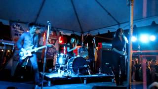 Boss Hog performing Green Shirt at Amphetamine Reptile Records 25th Anniversary