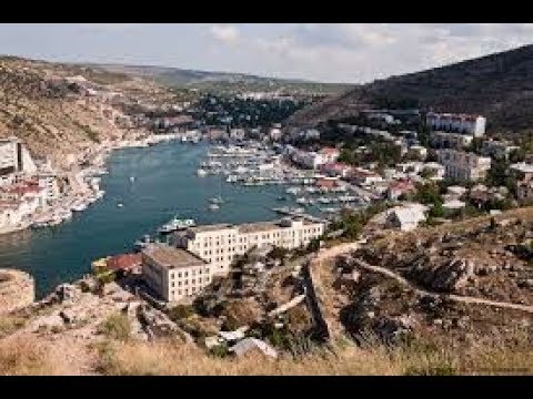 Балаклава - история города/ Крепость Чембало/ Храм 12 Апостолов