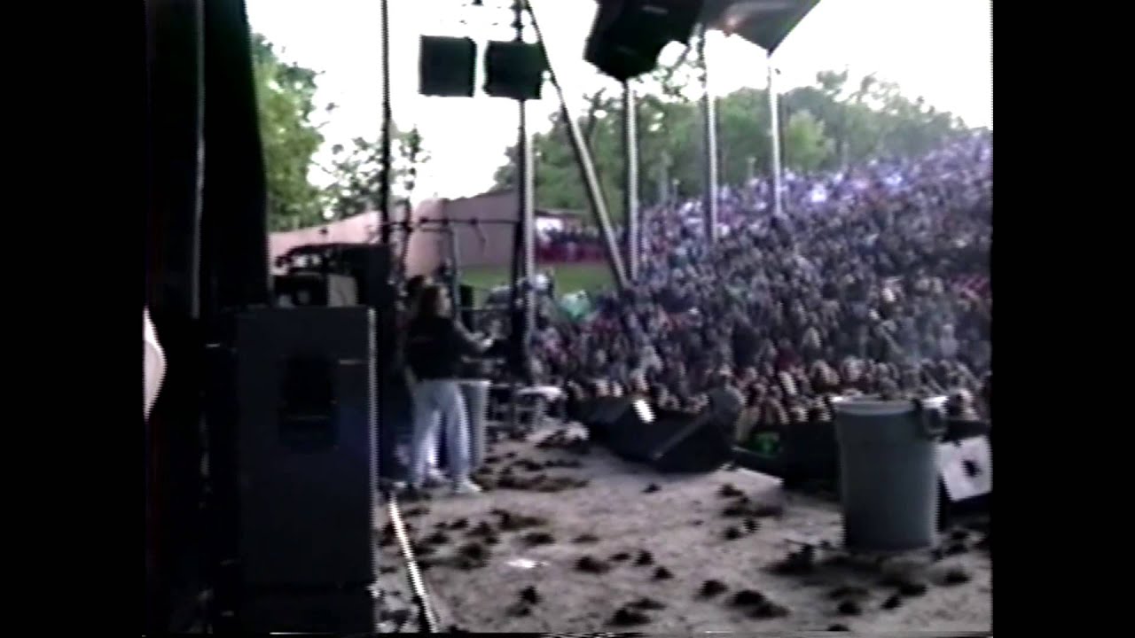 Grass on the stage at Skid Row show Alpine Valley 1993 YouTube