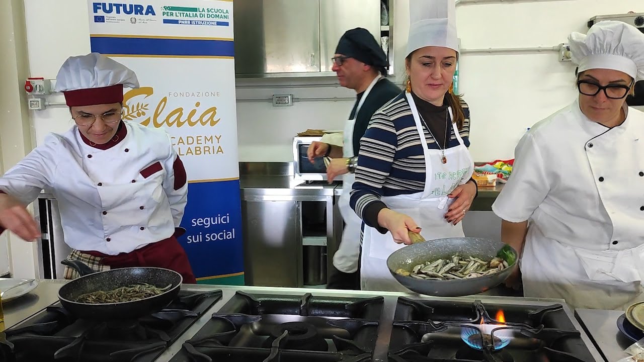 Cariati, studenti ITS Elaia alla scoperta delle realtà presenti tra turismo lento e tradizioni