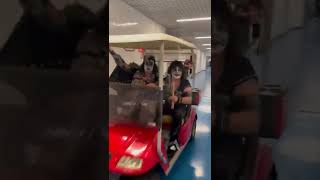 Eric Singer & Gene Simmons before Porto Alegre show