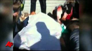 UN Council Slaps Sanctions on Libya's Gadhafi