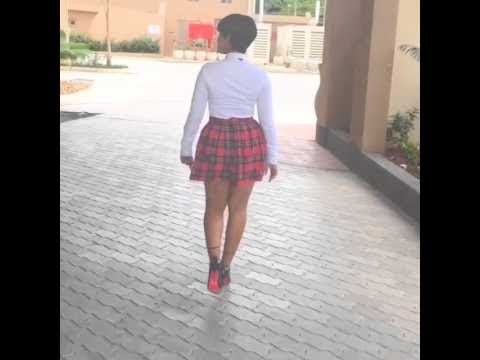 LULU AKICHEZA MAKULUSA BY RAYVANNY