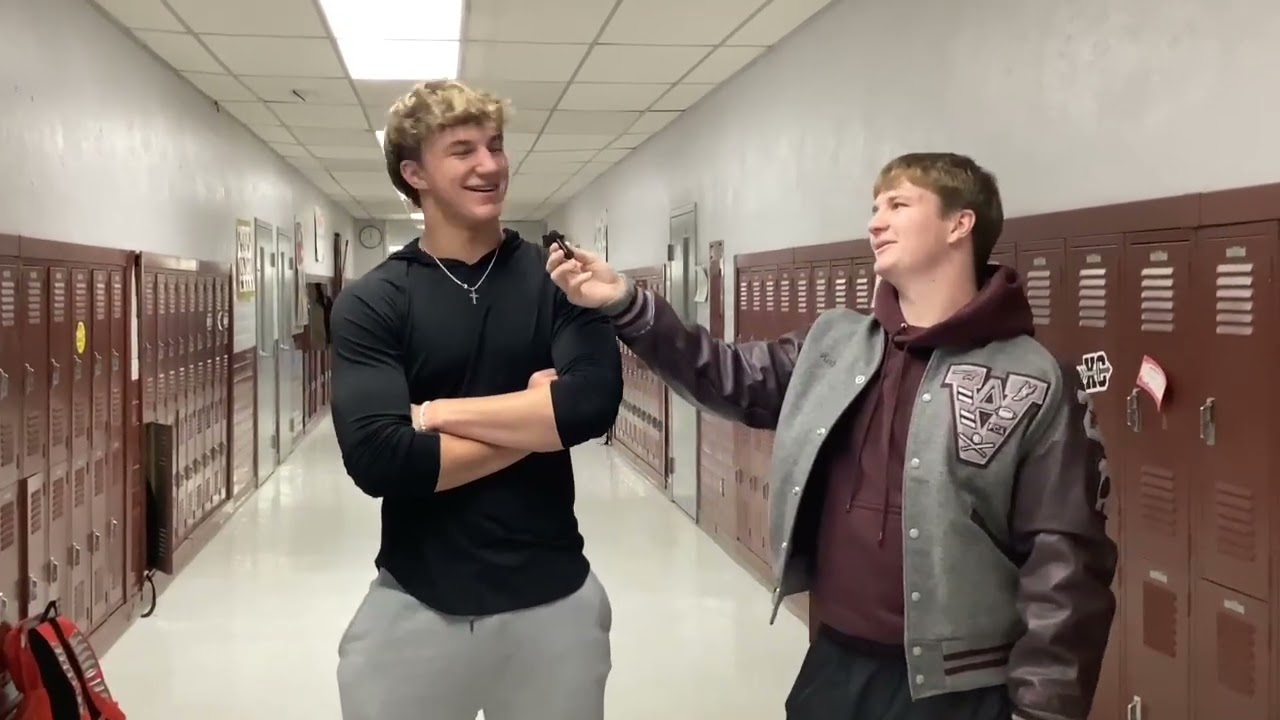 The Comet Weekly - S2E19