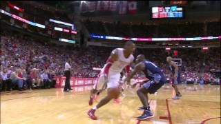 [10.30.13] Dwight Howard - Baseline Reverse Lay Up vs Bobcats