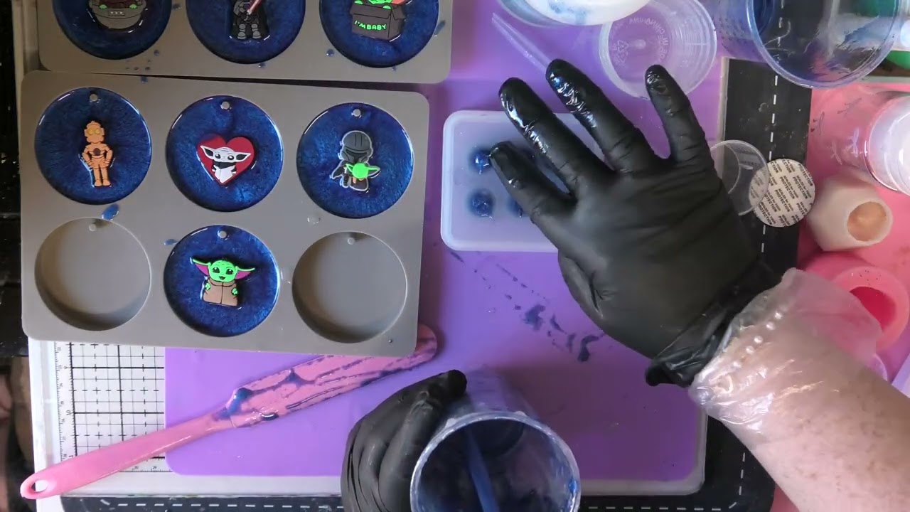 Брелоки из смолы с подвесками в виде крокодила