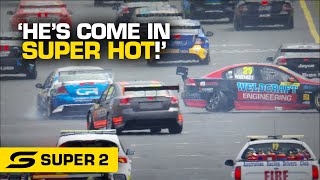 Spins, stalls and crashes galore in wild Super2 start - Beaurepaires Sydney SuperNight | Super2 2022