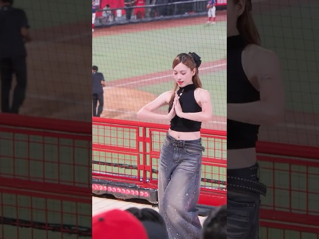 芮妮 中場舞 Dragon Beauties 新光人壽小龍女 味全龍啦啦隊 天母棒球場 20260630