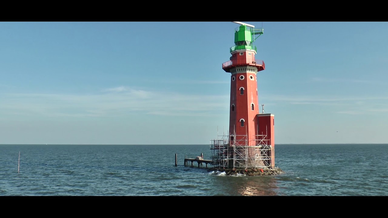 Strandleben und Ausfahrt mit dem Schiff