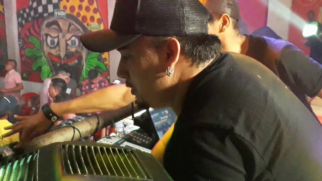 Dj Roney Dj roney mix - YouTube
