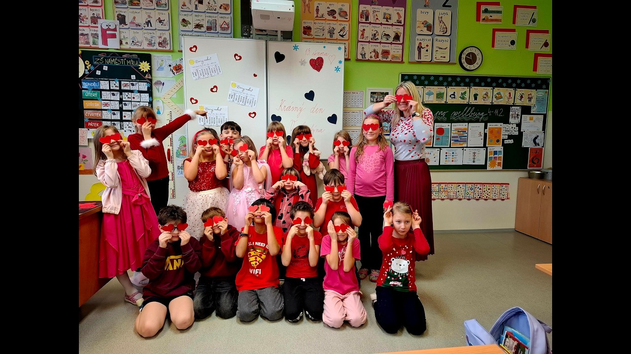 Únor 2026 ve 3 A💘💝🎉📸💜🥇🎵🎼