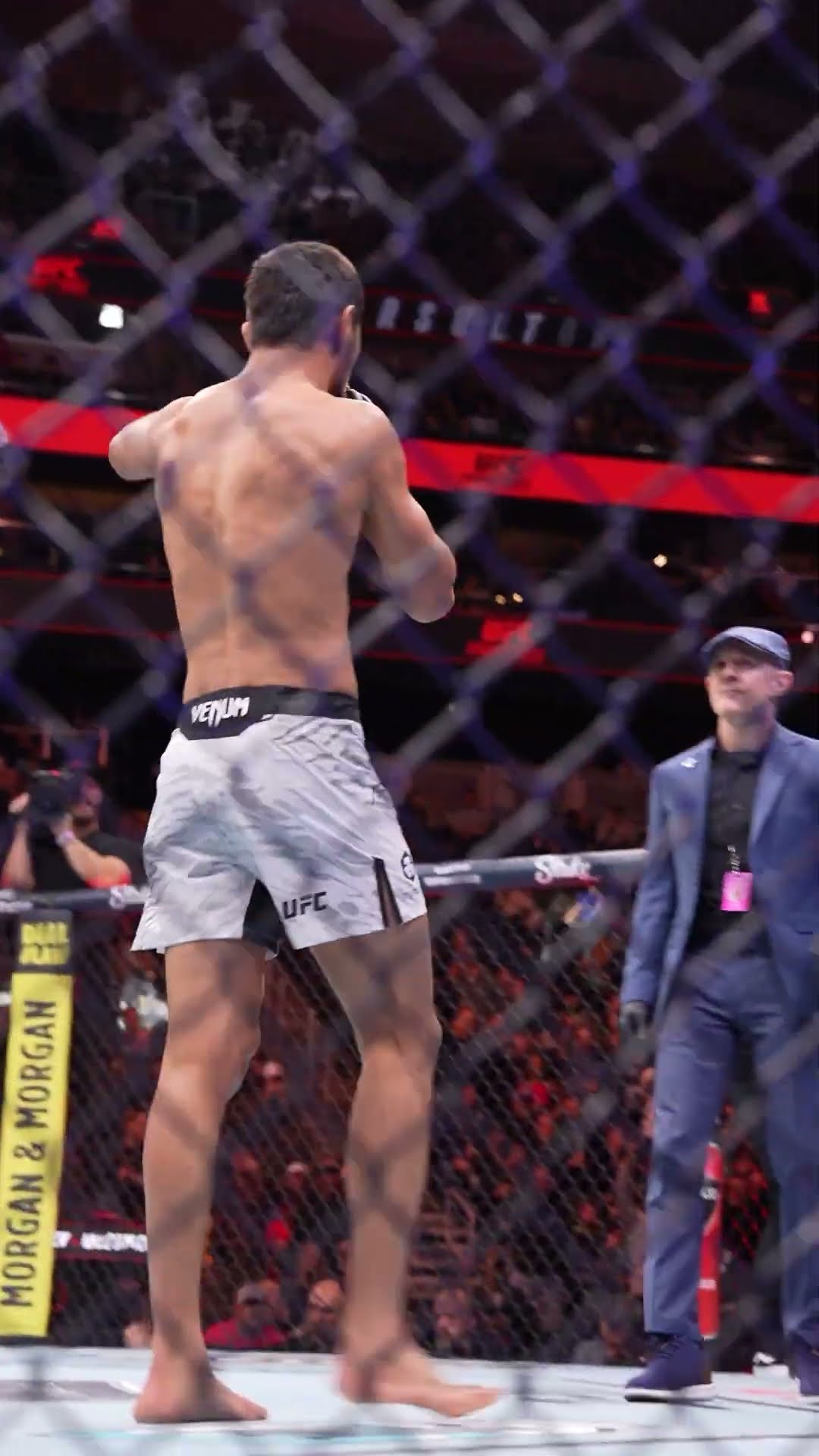 Nursulton Ruziboev PUT HIM DOWN ?? #ufcseattle