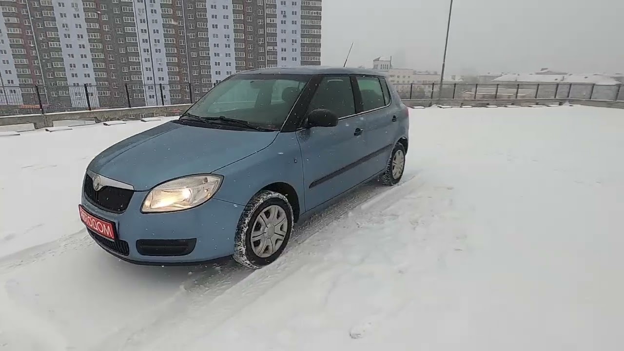 Skoda Fabia II 1.2 MT (70 л.с.) 2009