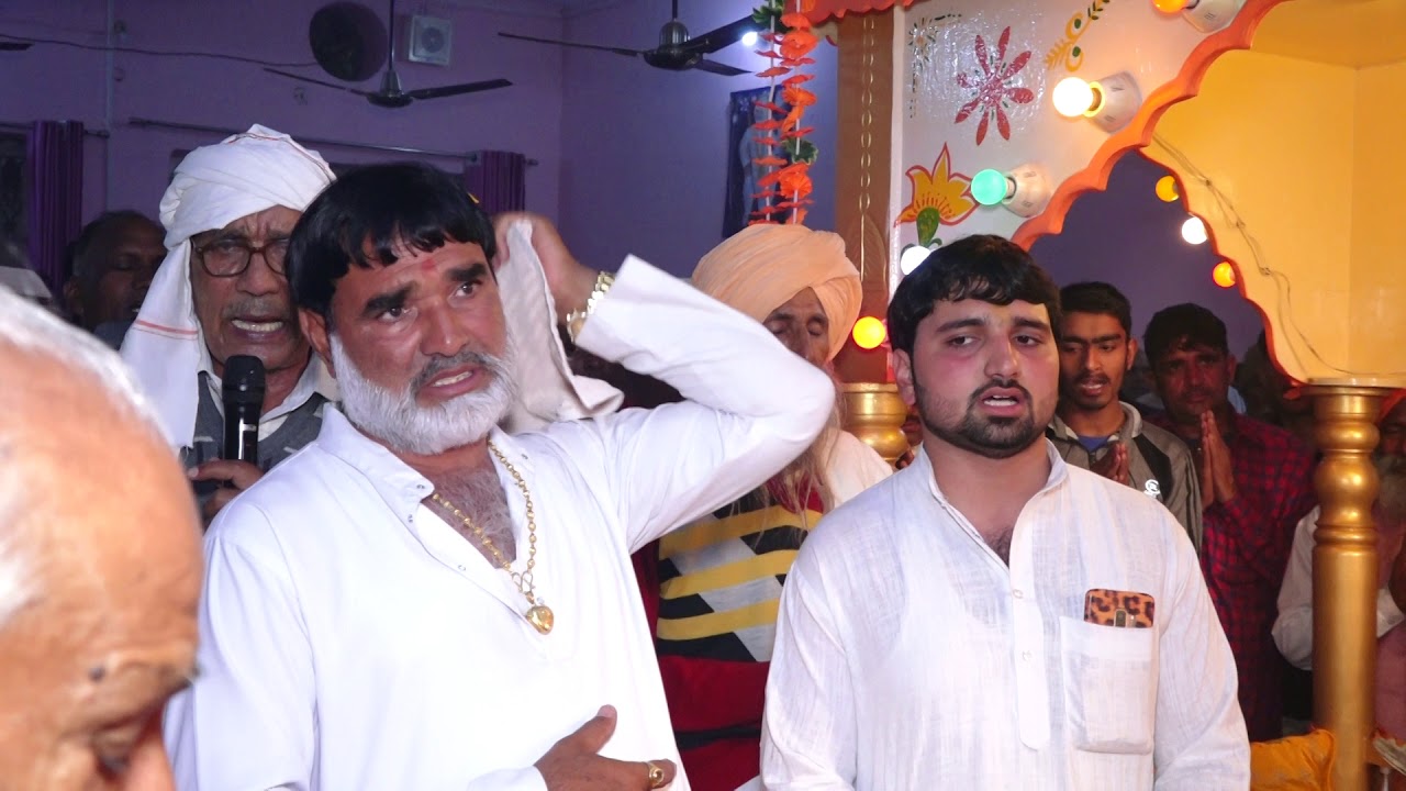 Shri Shri 1008 Sat Guru Ghisasant Maharaj Darbar( Aarti )