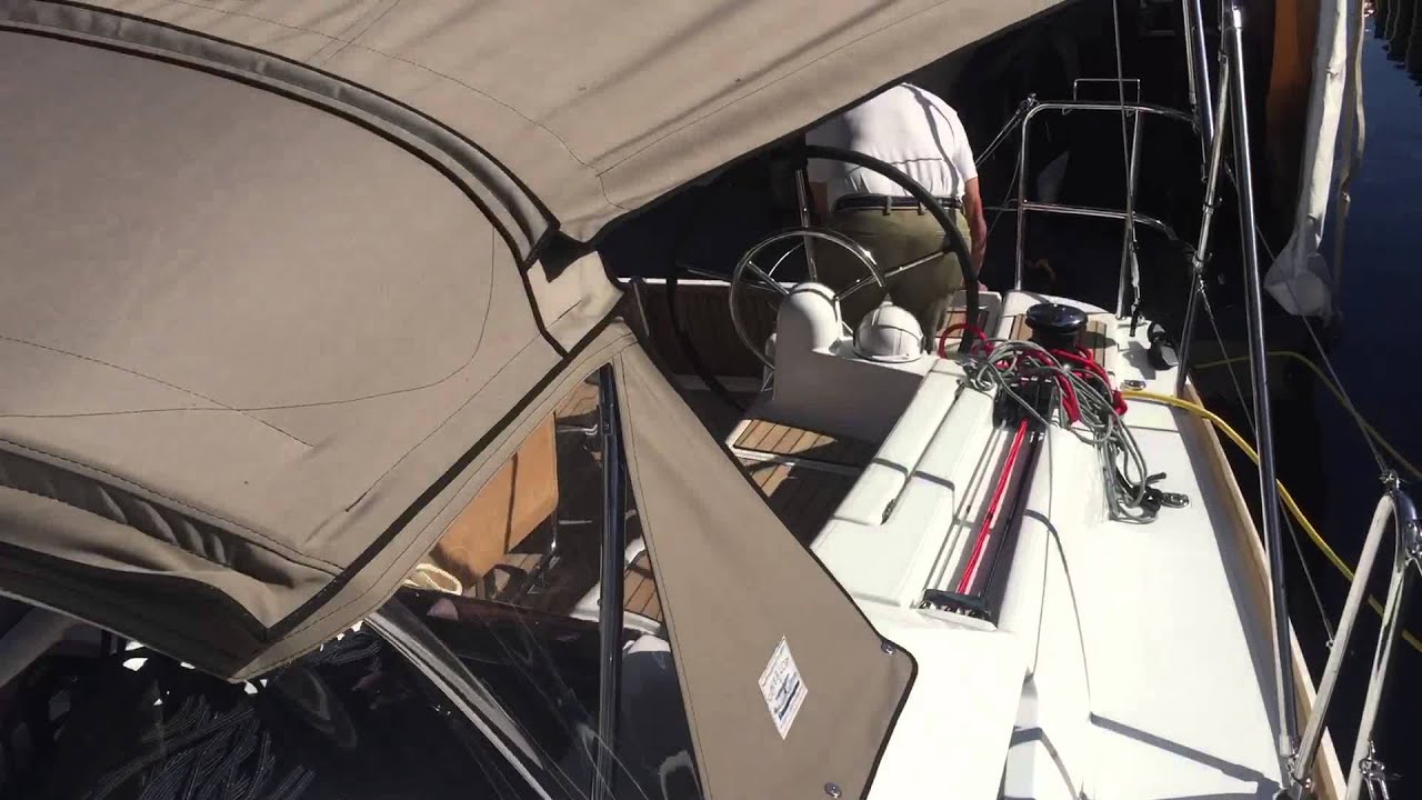 Jeanneau 419 Sun Odyssey Video Walk Through by: Ian Van Tuyl