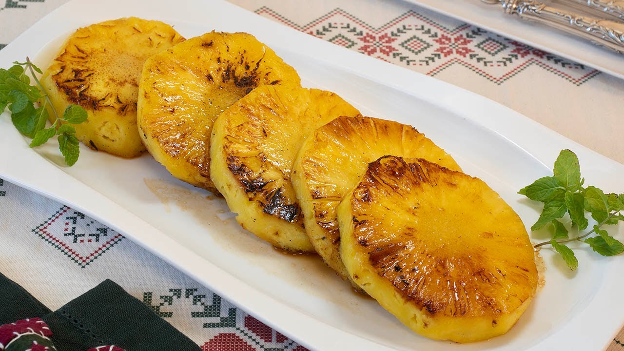 Piña fresca asada a la plancha. LA GUARNICIÓN PERFECTA