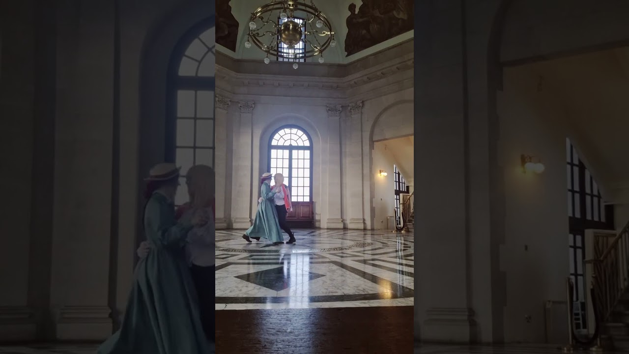 Howl and Sophie Dancing in real life