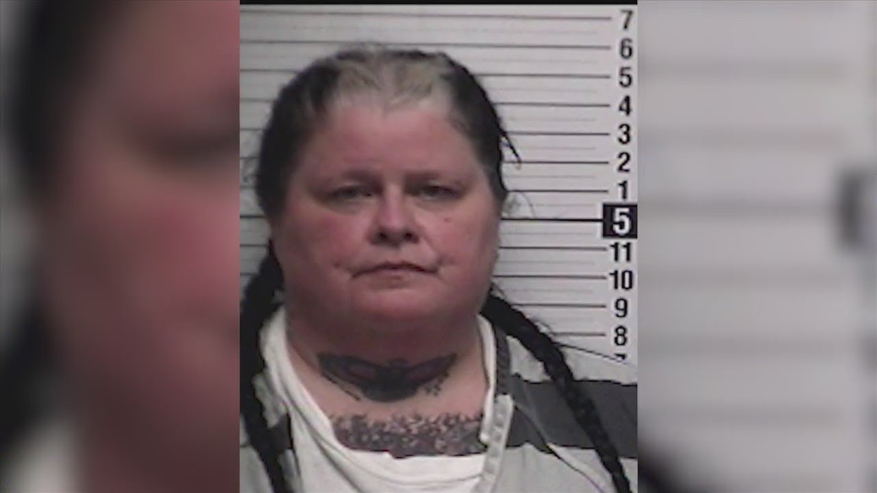 Woman accused of abusing child faces more charges - YouTube