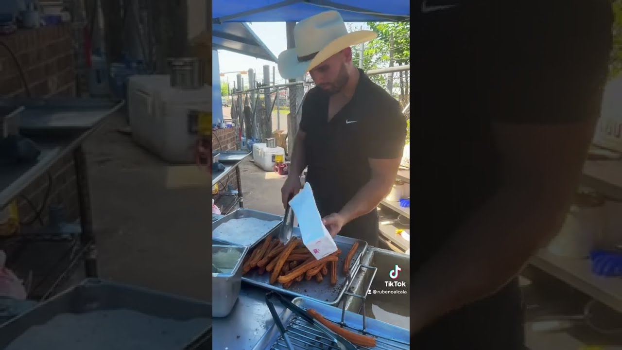 Houston churrero de la sunny flea market - YouTube