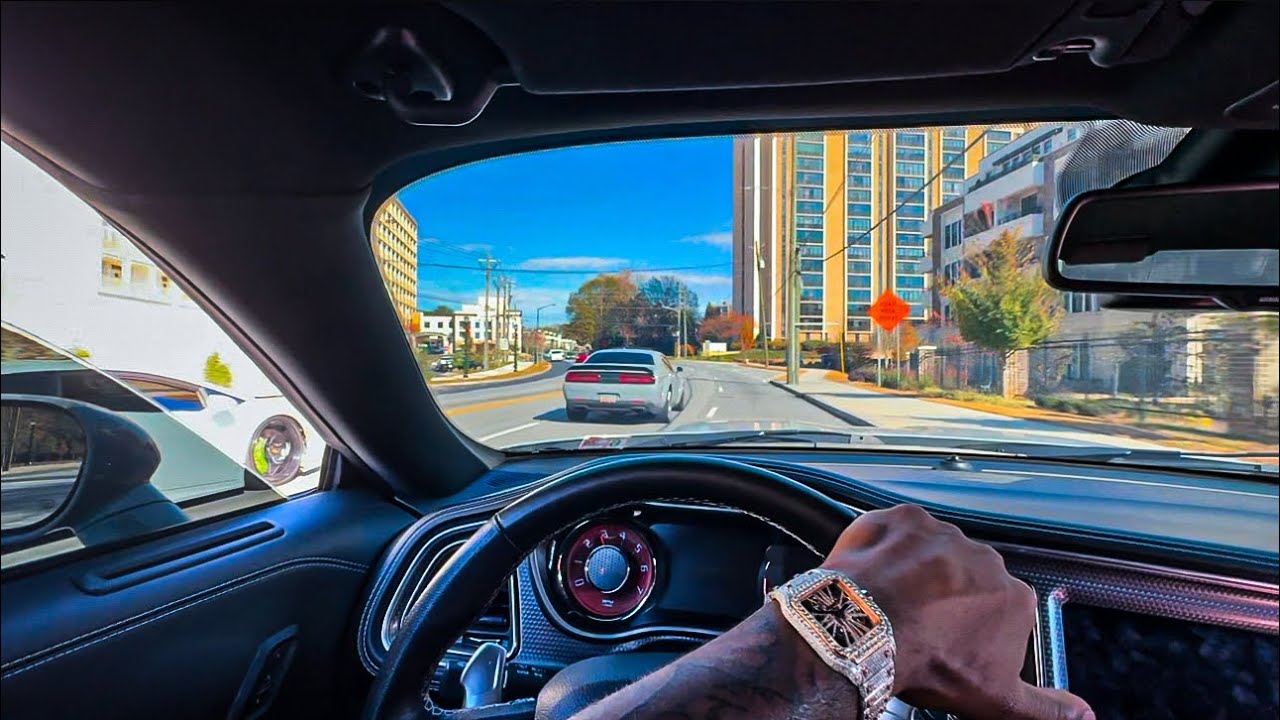 TWO HELLCATS BULLY LAMBORGHINI IN TRAFFIC - YouTube