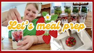 Simple Mason Jar Meal Prep Ideas + My Favorite Kitchen Gadgets