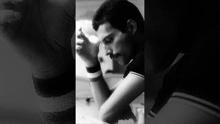 Queen  Bijou  freddiemercury queen innuendo
