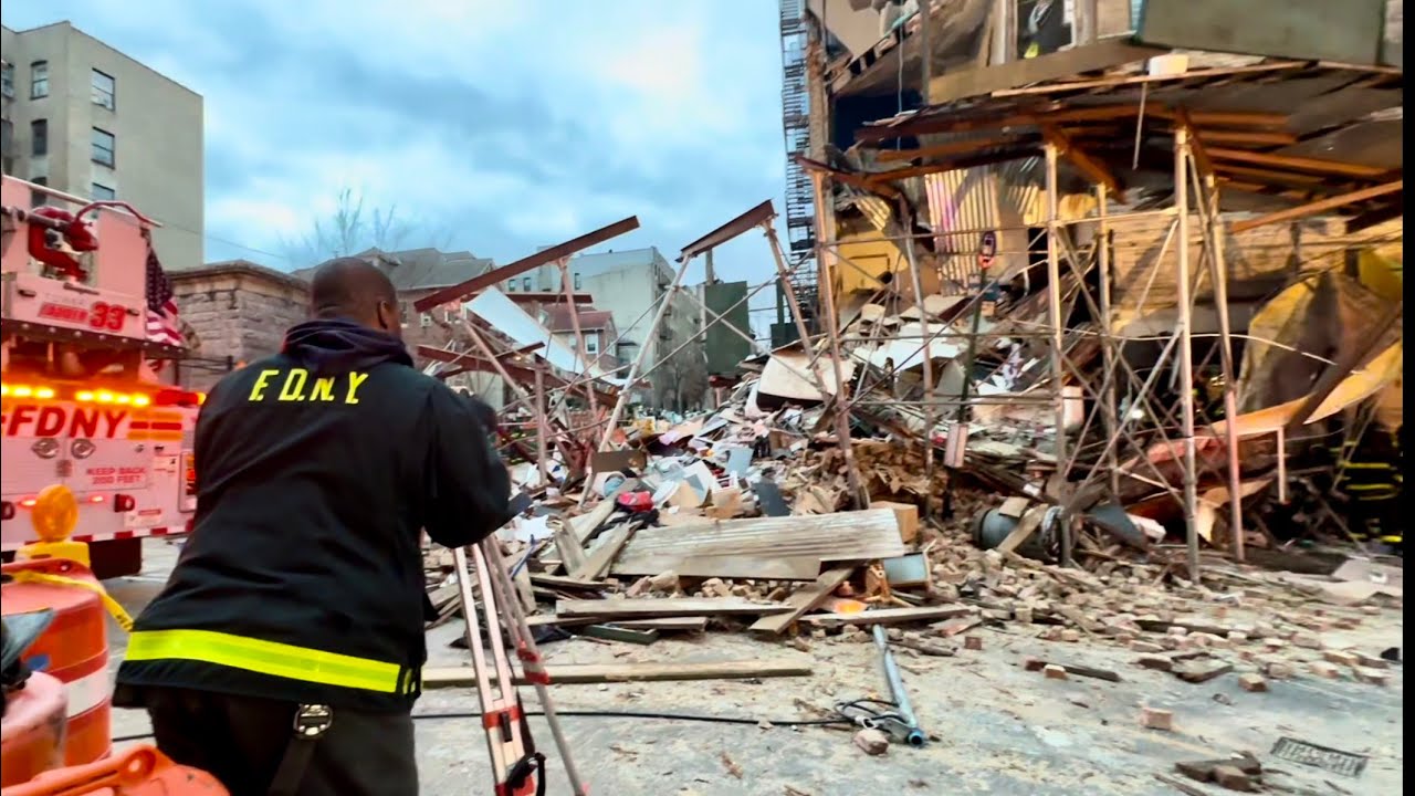 🌟 MAJOR EMERGENCY 🌟 FDNY Bronx 10-60 Box 4785 Partial Collapse 7th ...