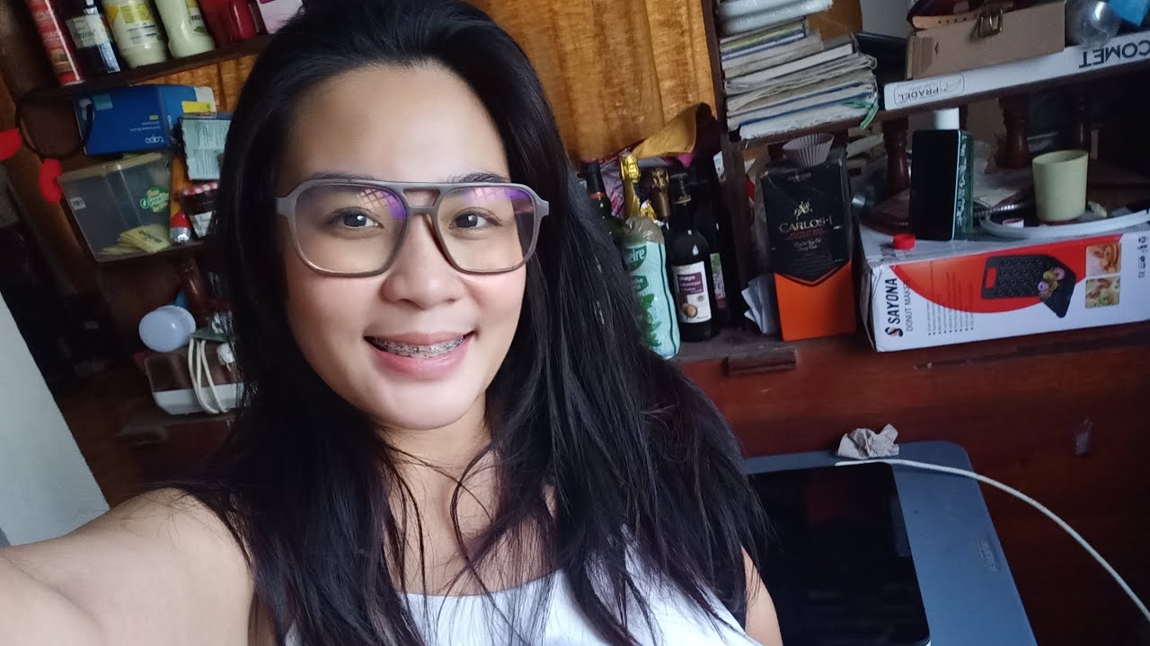 CHICKEN ADOBO WITH COCONUT MILK | JULIA EVANGELINE UNITE - YouTube