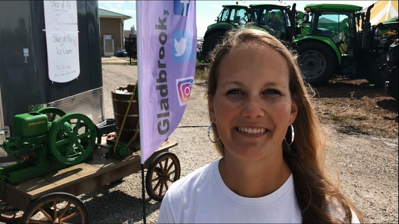 Machinery Pete Meets "The Pie Lady" at 2018 Farm Progress Show in Iowa YouTube