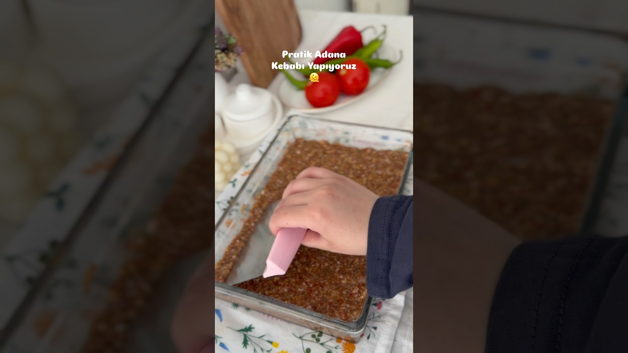 Pratik Adana Kebabı 😋 #pratikyemektarifleri #kebaptarifleri #shorts Pratik Adana Kebabı 😋 #pratikyemektarifleri #kebaptarifleri #shorts
