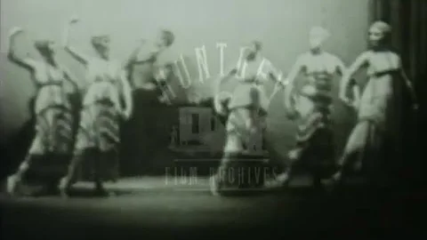 William Chappell, Pearl Argyle and Diana Gould in ...
