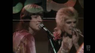 Best Deal In Town  -  SCANDAL! (Live) [HQ] screenshot 1