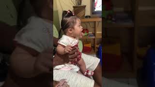 Dia De Consulta De Rotina, Brincando Com A Mana No Consultório