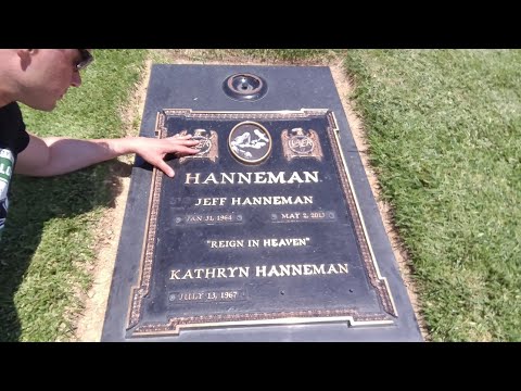 Video: Jeff Hanneman Vermögen: Wiki, Verheiratet, Familie, Hochzeit, Gehalt, Geschwister