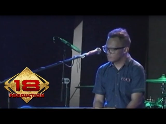 Kerispatih - Tertatih   (Live Konser Manado 14 September 2013)