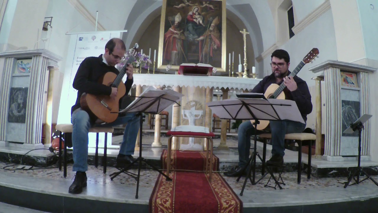 Duo Atzori Brunini suona "A ticket to ride" (arr. Leo Brouwer)