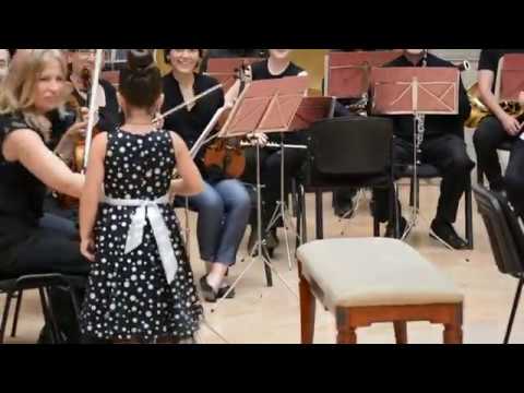 Ana Chikashua .8 Year.    ანა ჩიკაშუა.  mozart 21 piano concerto 2nd movement.