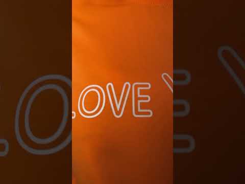 Жіночий літній костюм спорт двійка з футболкою і шортами на резинці, видео 1