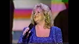 Video thumbnail of "Sandi Patty - The Star Spangled Banner (1987)"