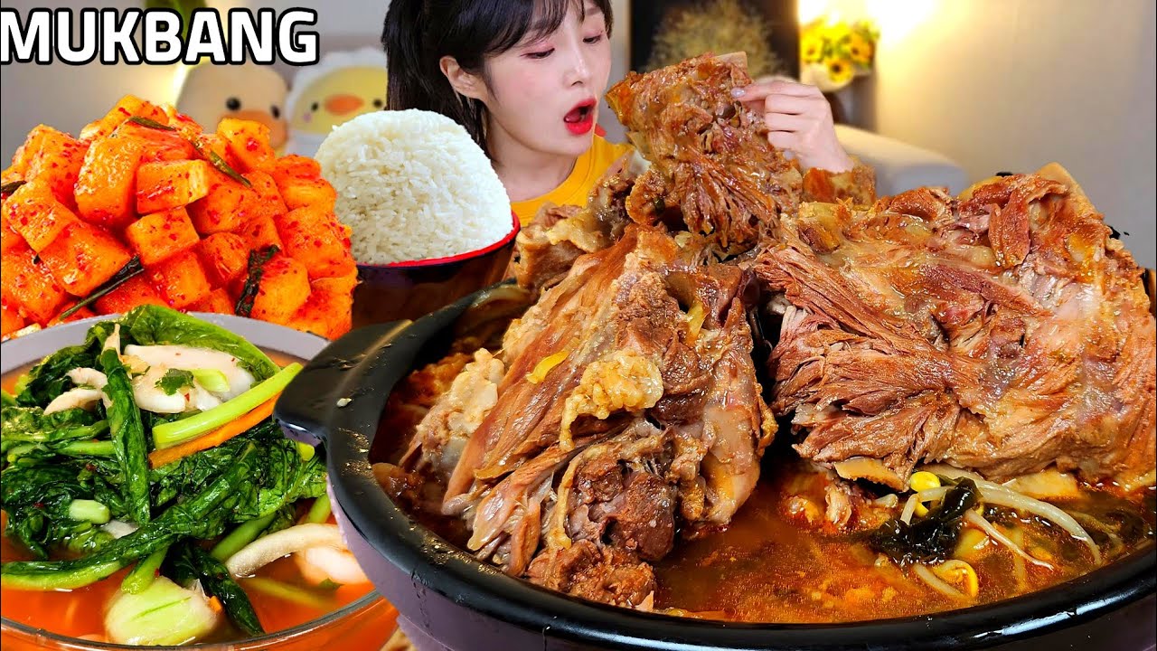 ASMR Острый корейский суп из свиных костей (Хэчанггук) kimchi Мукбанг