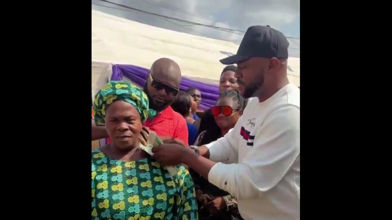 See how Odunlade Adekola celebrates his birthday with Femi Adebayo and other colleagues 