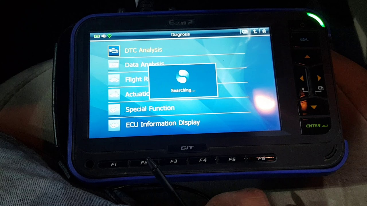 Ford taurus 2013 code p2111 throttle stuck open فورد تورس ٢٠١٣ كود